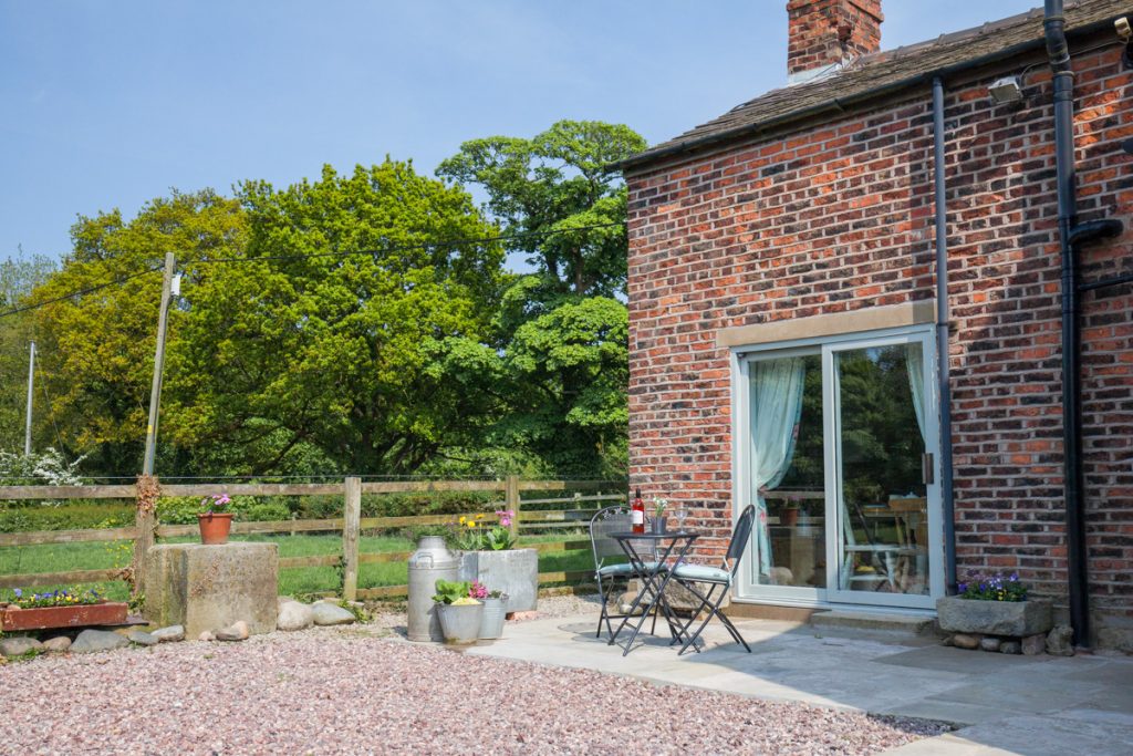 Holiday Cottage Southport, Dairy Cottage Crook Hall Farm